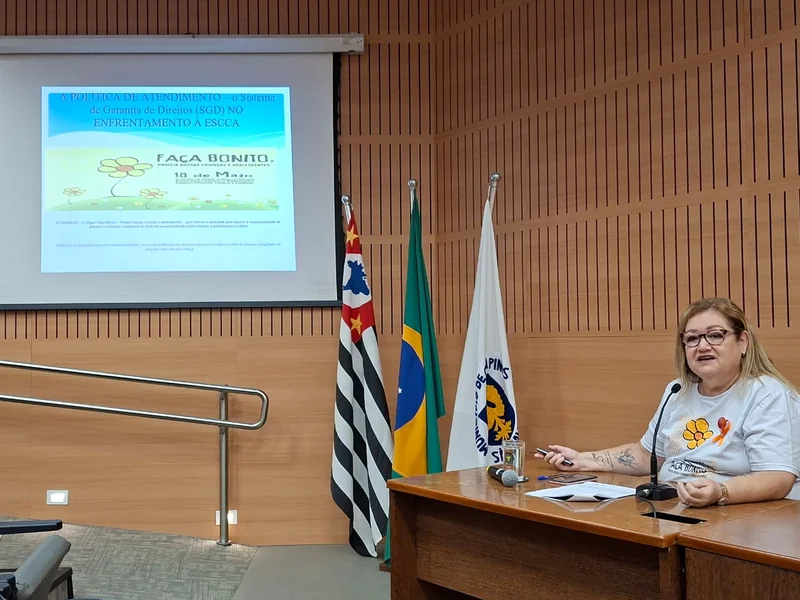 Mesa solene institucional da Campanha Faça Bonito